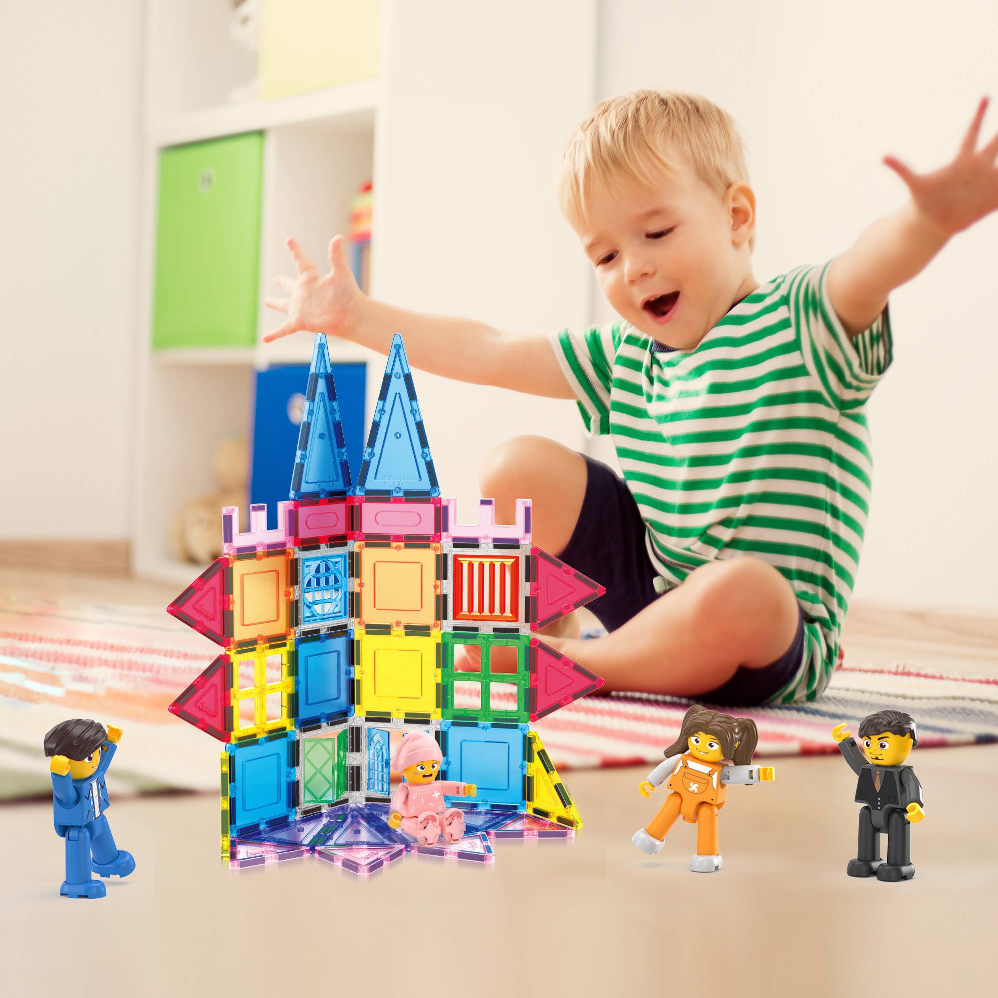 PicassoTiles 8pc Magnetic Family Figurine Toy Set
